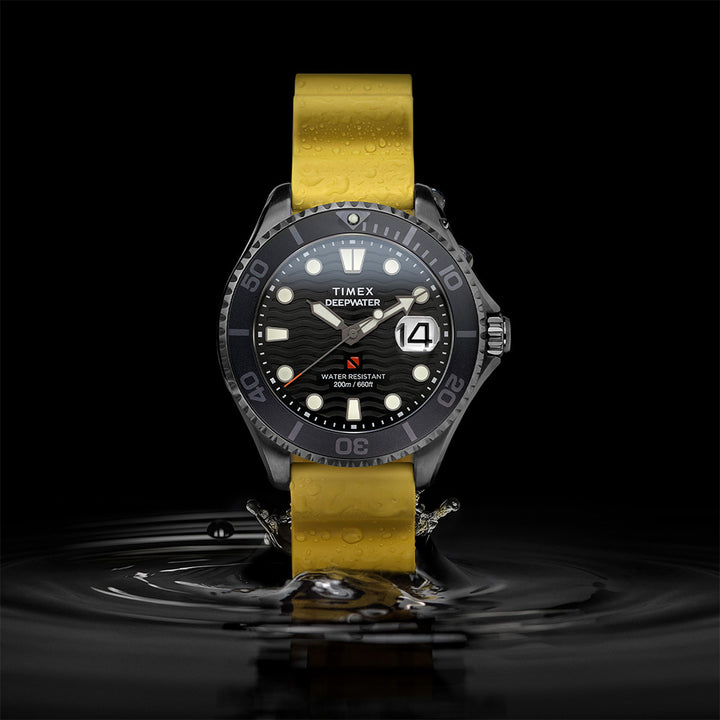 Deepwater Meridian 200 Date 44mm Rubber Band