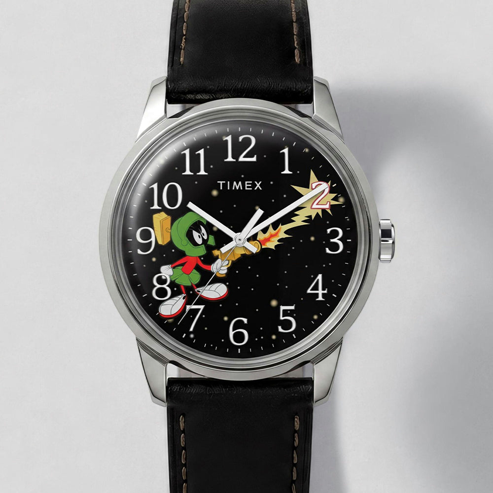 Timex Easy Reader x Looney Tunes 3-Hand 38mm Leather Band