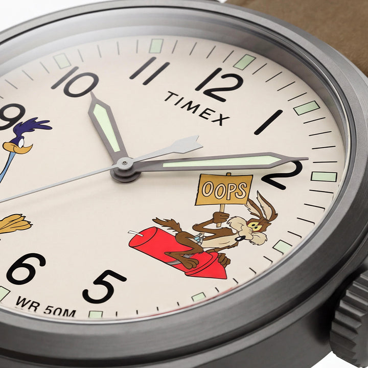 Timex Expedition Scout x Looney Tunes 3-Hand 40mm Leather Band